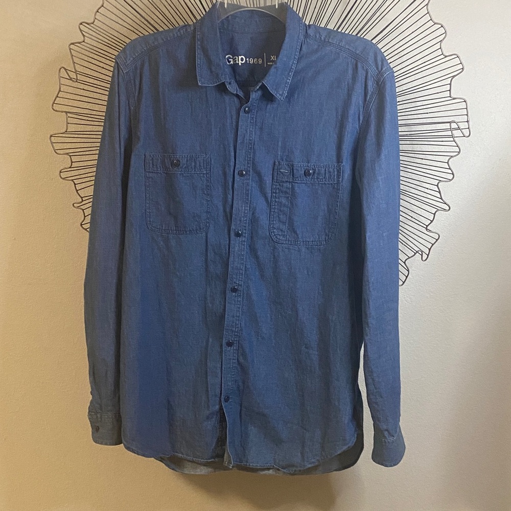 GAP 1969 Men’s Blue Denim Wash Shirt EUC XL Tall